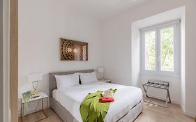 Iflat Vatican 2 Bedroom Design Apartment